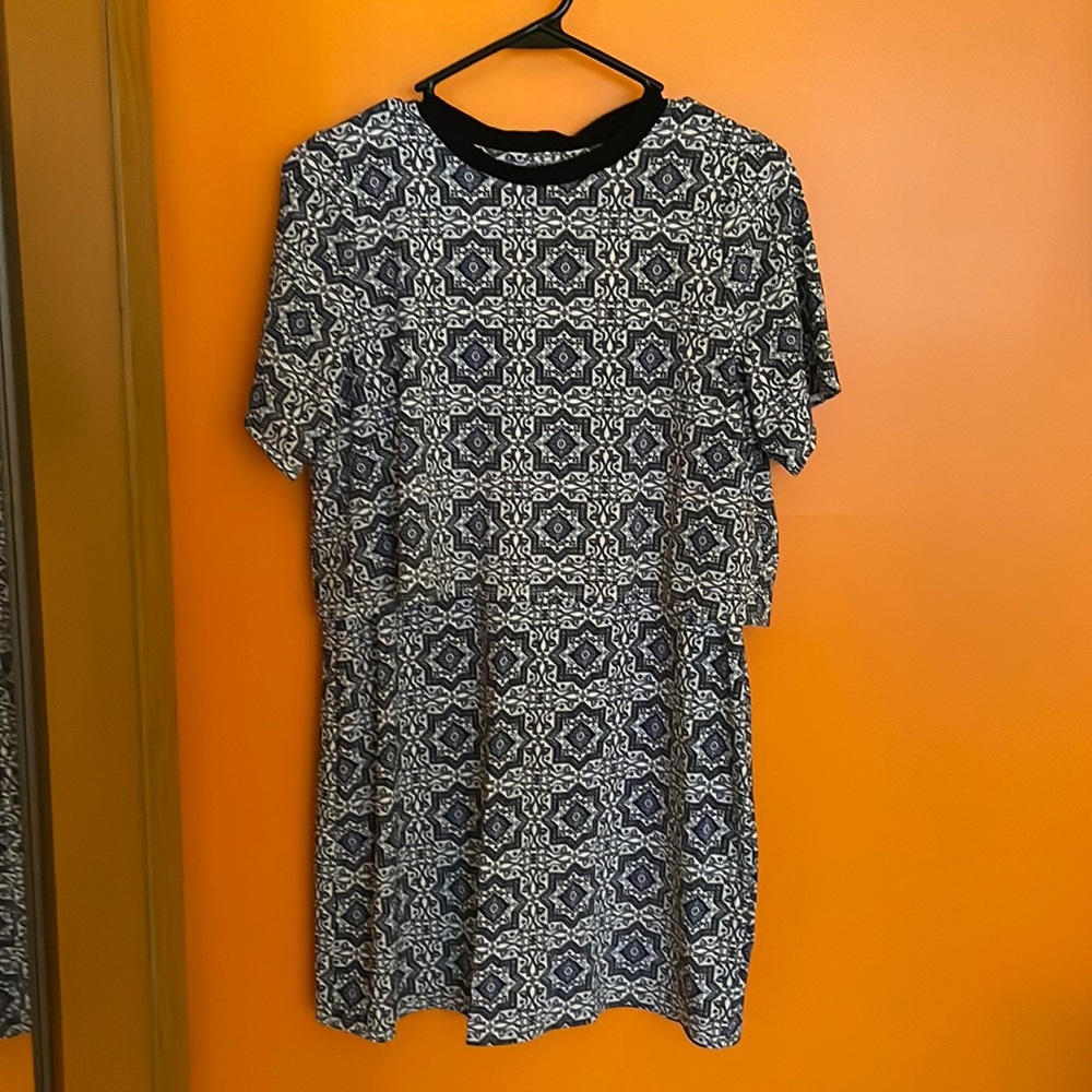 BNWT Topshop Tile Print Dress Size US 8